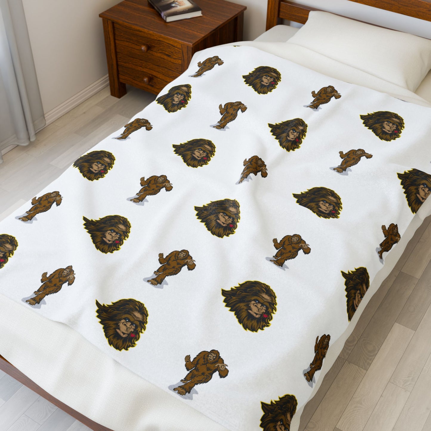 Cozy White Velveteen Plush Blanket with Playful Big Foot Prints, Soft Throw, Perfect for Lounging, Gifts, Home Decor