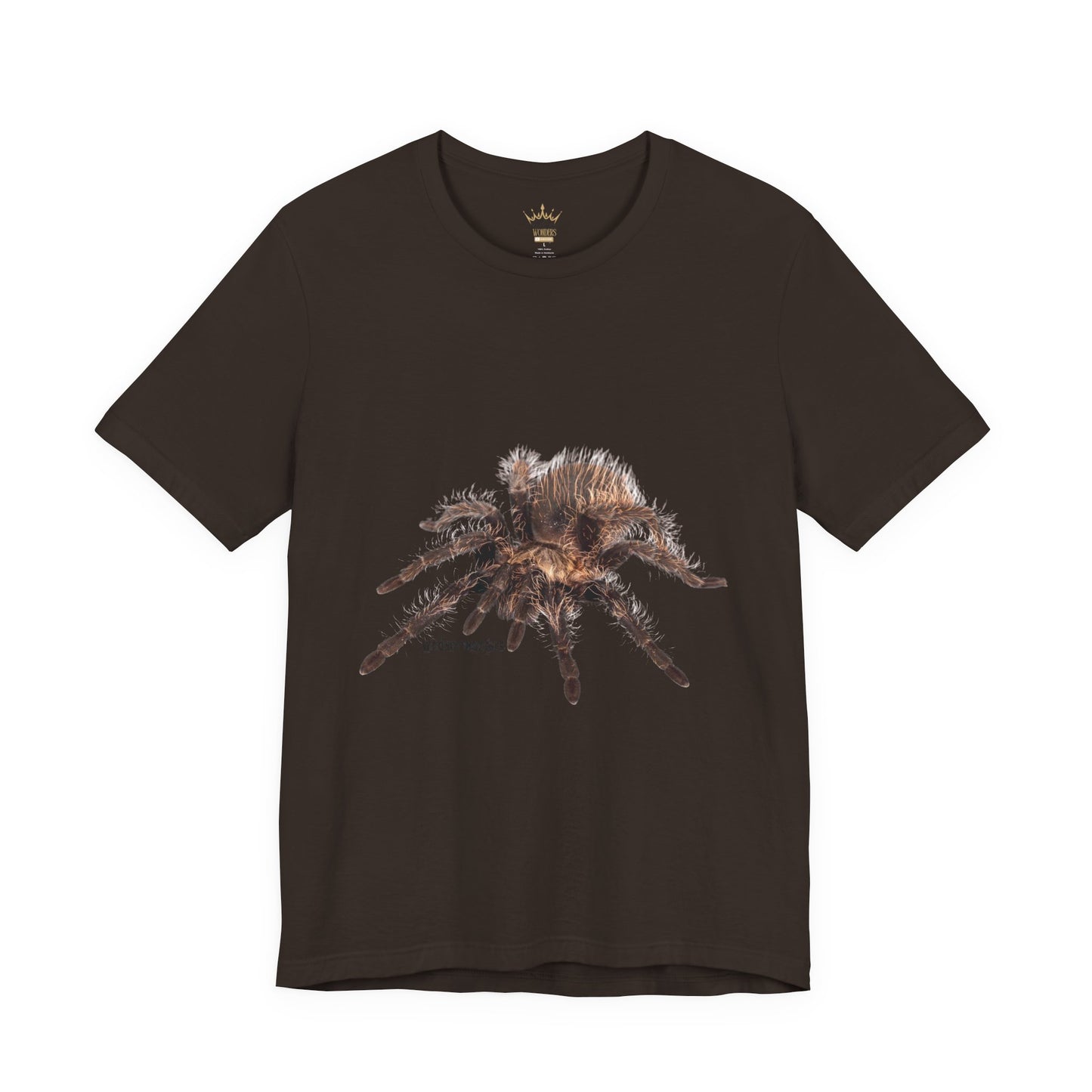 T-Shirt featuring a Realistic Tarantula Design, Funny Spider Lover Tee, Gift for Entomologists, Halloween Costume Shirt, Nature Fan [...]